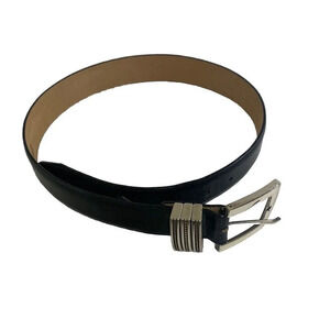 Brighton Women’s Black Belt With Silver Buckle Size M / 29 1/2 Inches (N16)